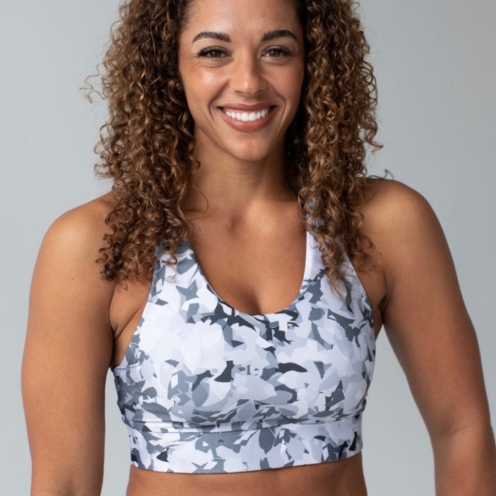 Savvi Reversible Synergy Bra Large NWT